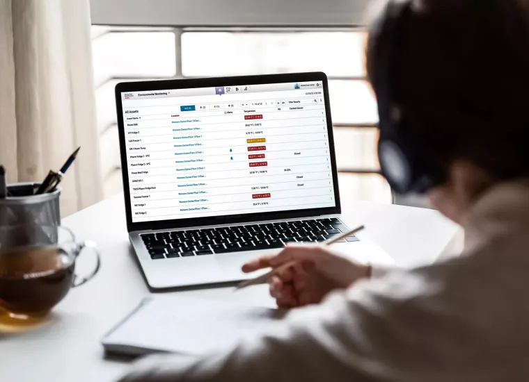 Reviewing Mobileview data via laptop screen - Securitas Healthcare