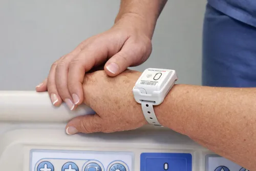 SH_Hosp_T12sb_tag_on_patient_wrist_2026 (1).jpg