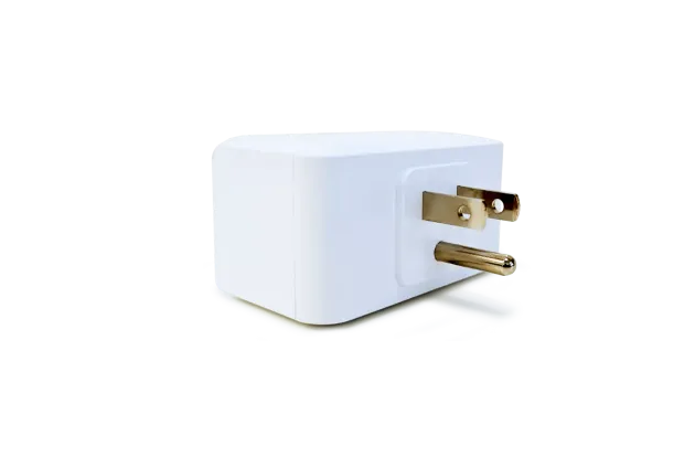 Back view of the RTLS BLE Gateway GW4000 outlet