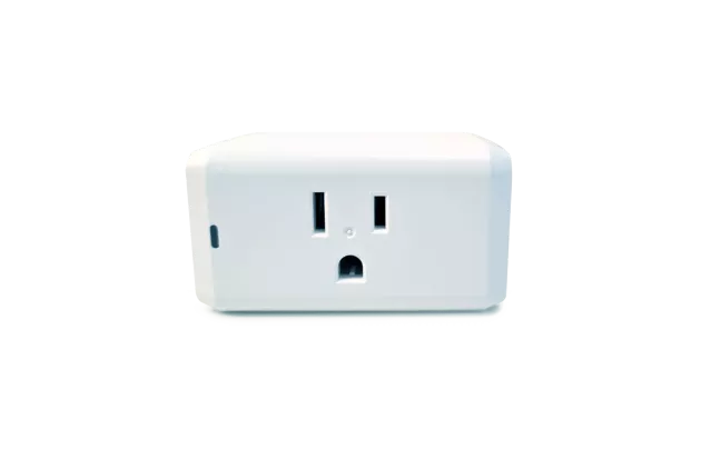 Front view of the RTLS BLE Gateway GW4000 outlet